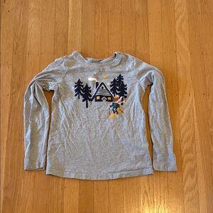 Hanna Andersson Gray Long Sleeve Tee with Cabin Design